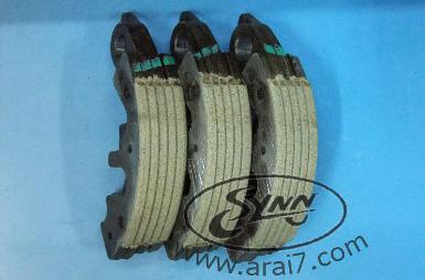 ผ้าคลัช แรงเหวี่ยง แท้ๆ รุ่น CZI .................(22535-KWB-305)