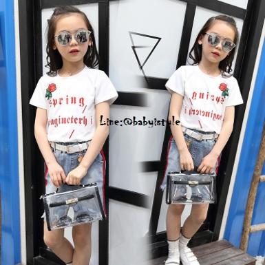 *Salesเด็กโต-กระโปรงสั้นยีนส์ แต่งแถบข้าง เอวยางยืด*ไม่มีเสื้อ+ ไม่มีเข็ดขัด ไซส์140 รหัสKKK713