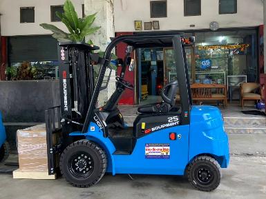 รถโฟล์คลิฟท์ไฟฟ้านั่งขับ EFL253 (รถใหม่มือ 1)